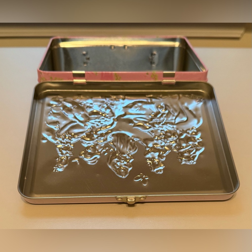 Tin Box Co. “Disney Princess Lunch Box” 2013 - Picture 13 of 14